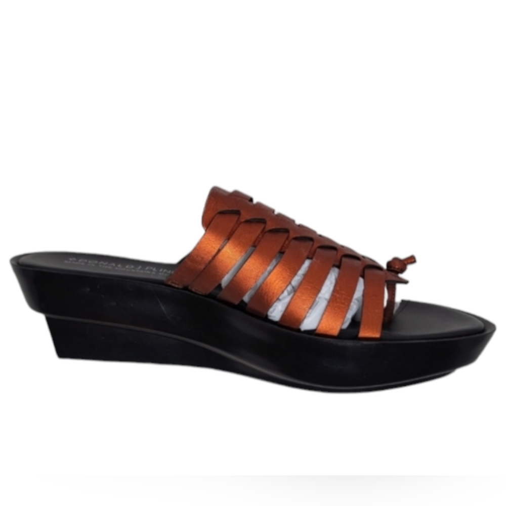 Donald J Pliner Cissy Strappy Wedge Copper Sandals Platform 7.5 - Picture 4 of 6